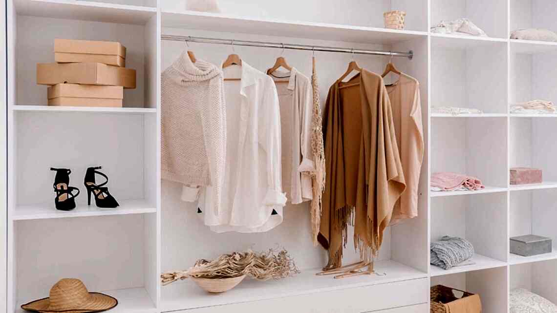 capsule wardrobe